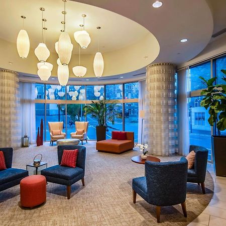 Hilton Garden Inn Alexandria Old Town National Harbor Extérieur photo