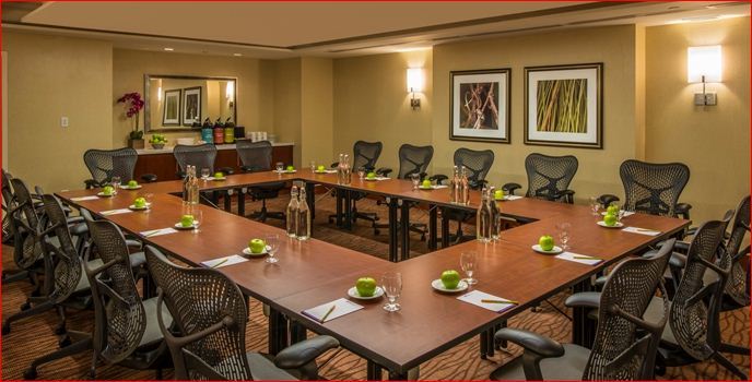 Hilton Garden Inn Alexandria Old Town National Harbor Extérieur photo